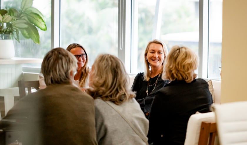 Laurentine with a group of people